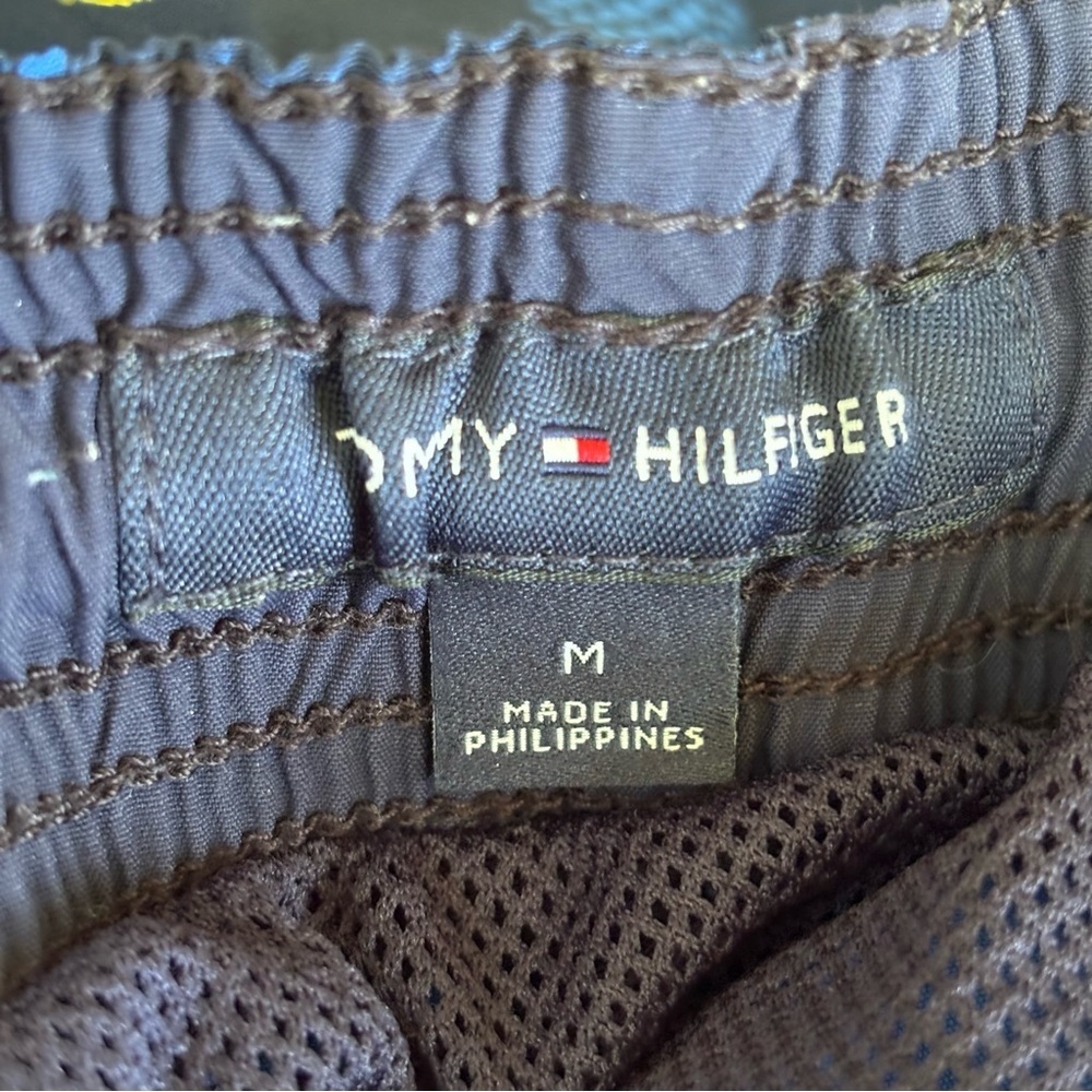 Tommy Hilfiger Swim Shorts Trunks Medium Pineapple Embroidered w/pockets Blue - Picture 9 of 9